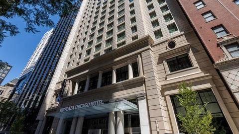 RIU Plaza Chicago Hotel