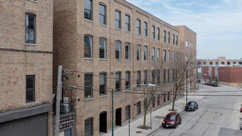 811 W. Evergreen