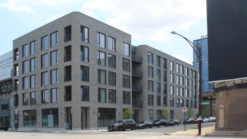 465 Carpenter