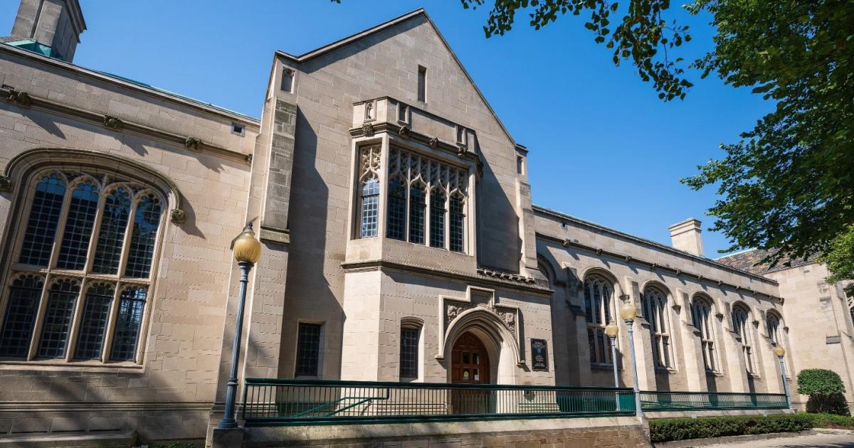 Preliminary landmark approved for Cortelyou Commons | Urbanize Chicago
